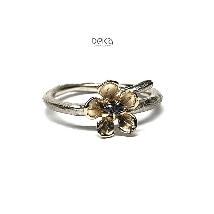 black diamond flower.jpg