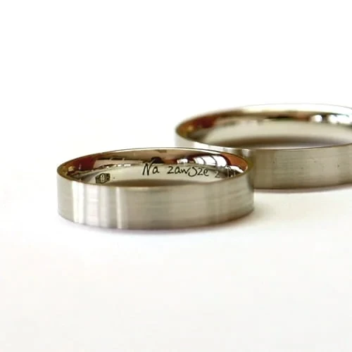 Klasyczne obrączki ze złota