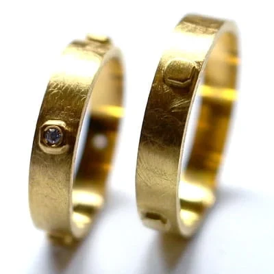 Oryginalne, złote obrączki