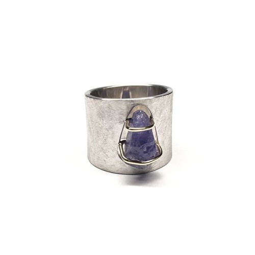 tanzanite ring.jpg