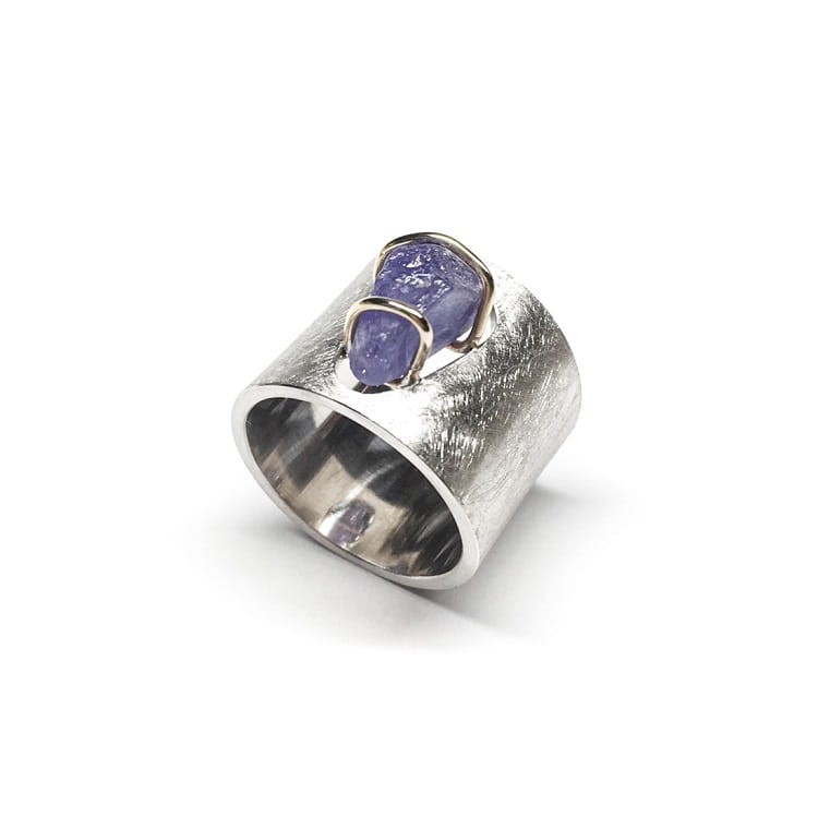 tanzanite ring 4.jpg