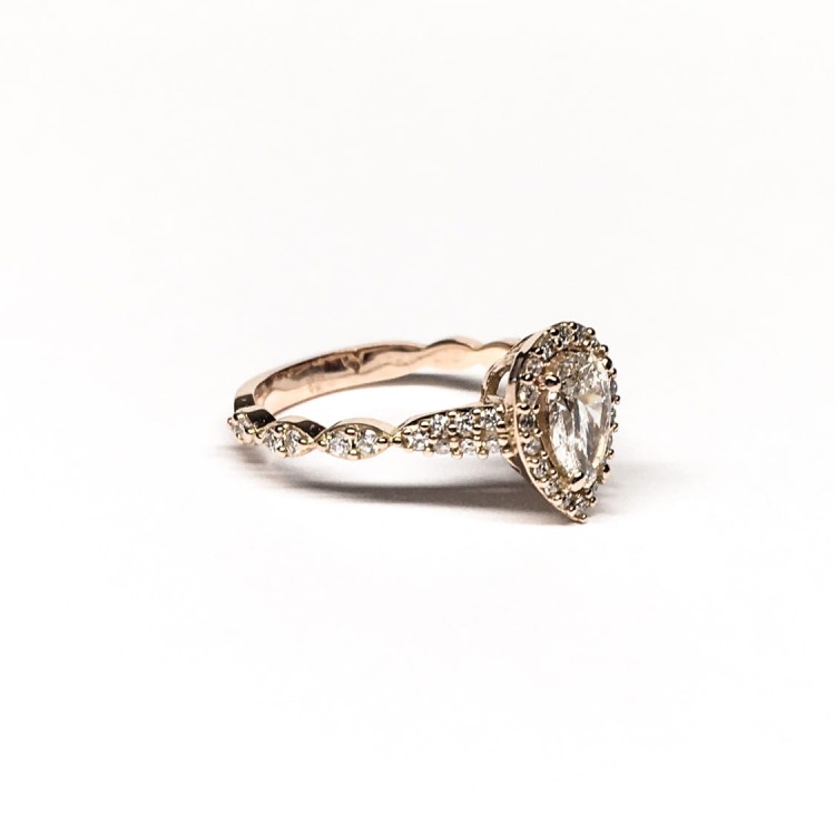 diamonds ring2.jpg